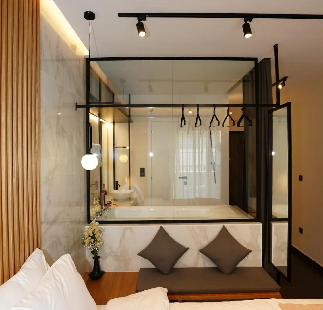 Luxury Suites With Jacuzzi By Sea&Thecity Θεσσαλονίκη