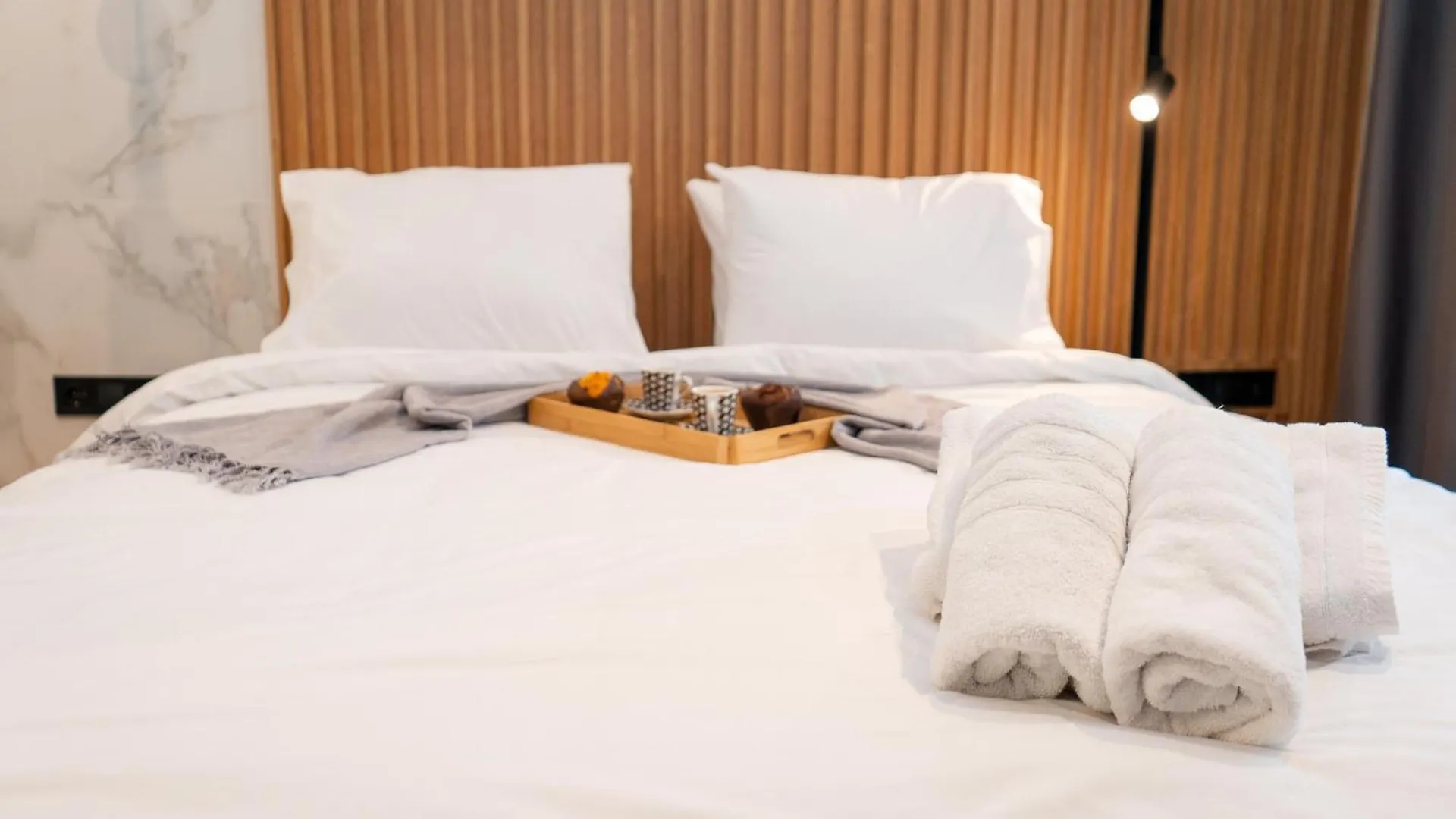 Luxury Suites With Jacuzzi By Sea&Thecity Θεσσαλονίκη Διαμέρισμα