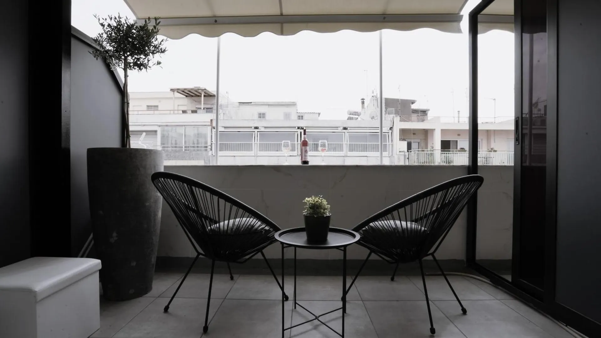 Apartment Luxury Suites With Jacuzzi By Sea&Thecity Thessaloniki Greece